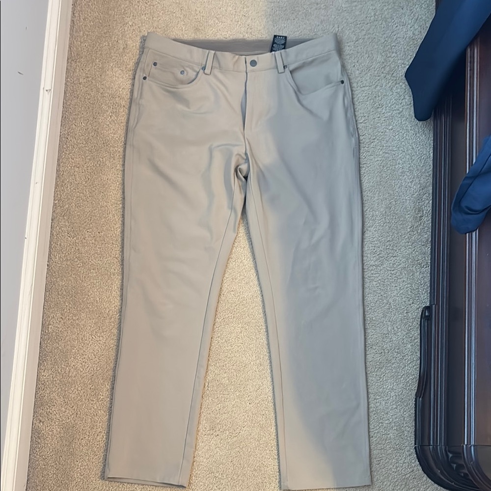 Men's Tan Jeans